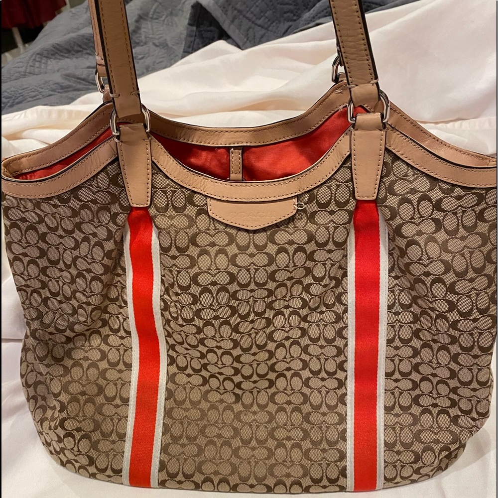 Coach purse C with orange stripe